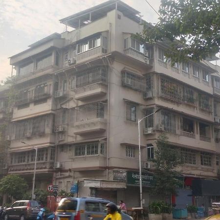 מומביי Bed And Breakfast At Colaba מראה חיצוני תמונה