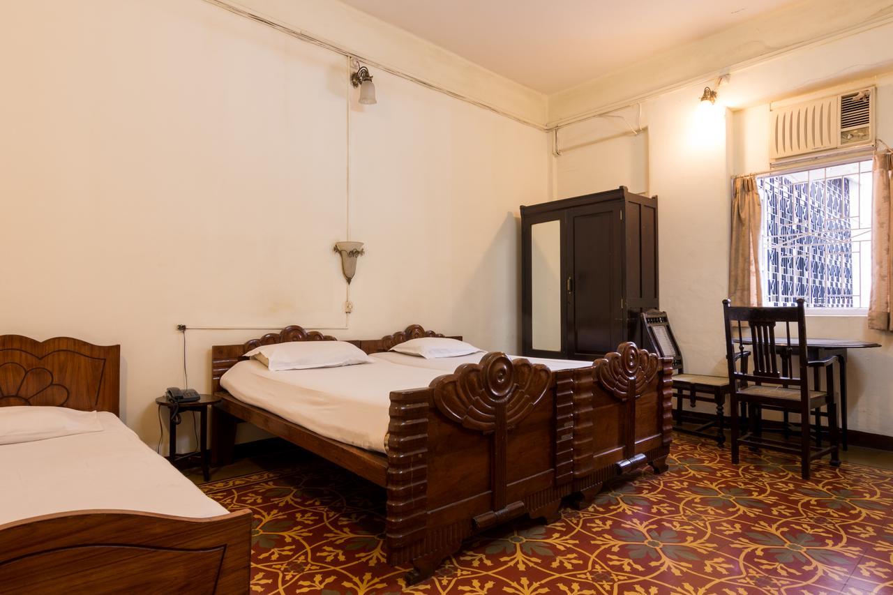 מומביי Bed And Breakfast At Colaba מראה חיצוני תמונה