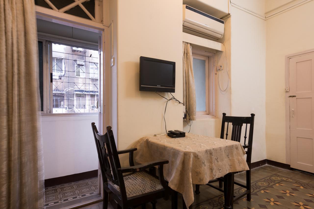 מומביי Bed And Breakfast At Colaba מראה חיצוני תמונה