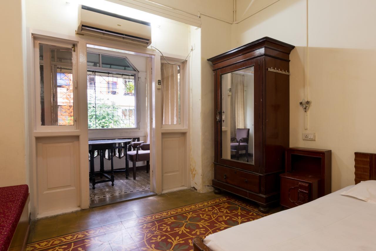 מומביי Bed And Breakfast At Colaba מראה חיצוני תמונה
