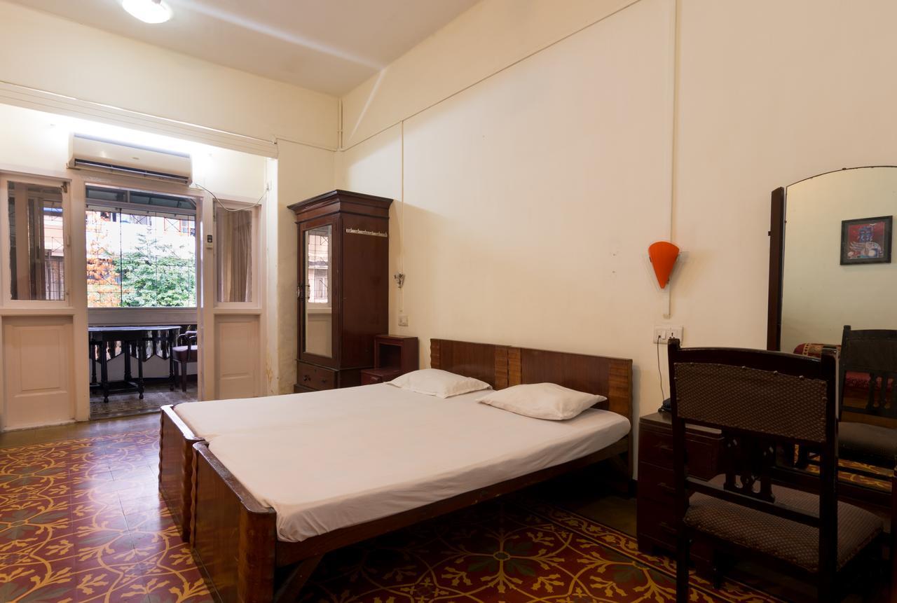 מומביי Bed And Breakfast At Colaba מראה חיצוני תמונה